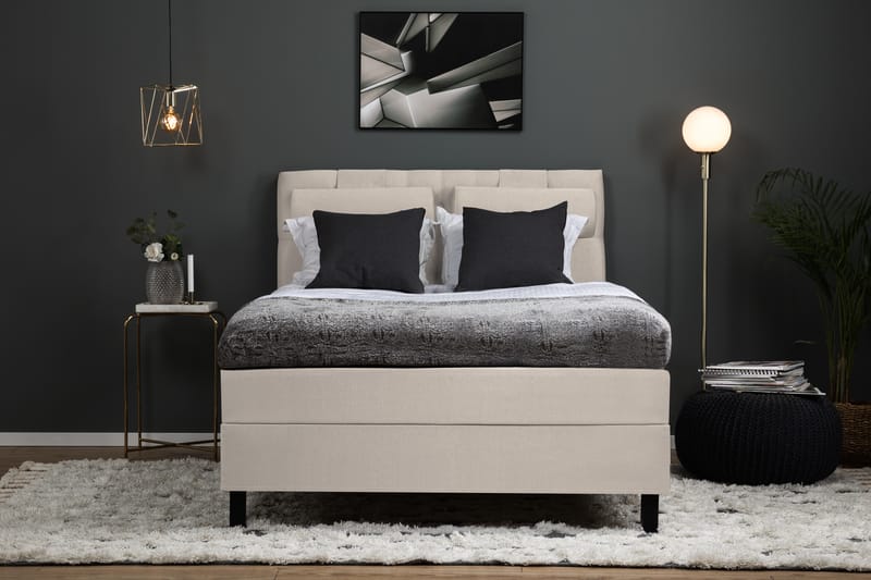 Lucky Komplet Sengepakke 140x200 Polyeter Diamant Sengegavl - Nakkepude Stor Beige - Møbler - Senge - Komplet sengepakke