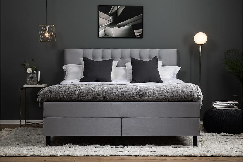 Lucky Kontinentalseng 160x200 cm Fast madras - Lysegrå - Møbler - Senge - Komplet sengepakke