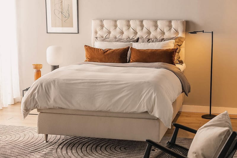 Oslo Lyx Sengepakke Kontinentalseng 140x200 cm - Lysebeige - Møbler - Senge - Komplet sengepakke