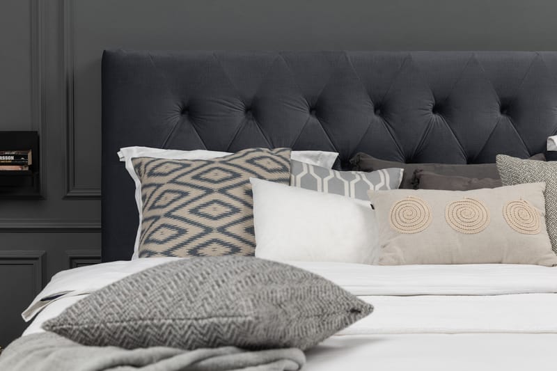 Royal Velvet Komplett Sengpakke 160x200 cm - Sort med Formede Ben - Møbler - Senge - Komplet sengepakke
