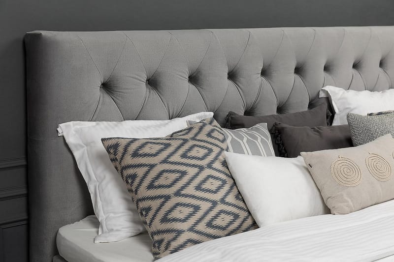 Royal Velvet Komplett Sengpakke 180x200 cm - Lysegrå med Høje Sølvben - Møbler - Senge - Kontinentalsenge