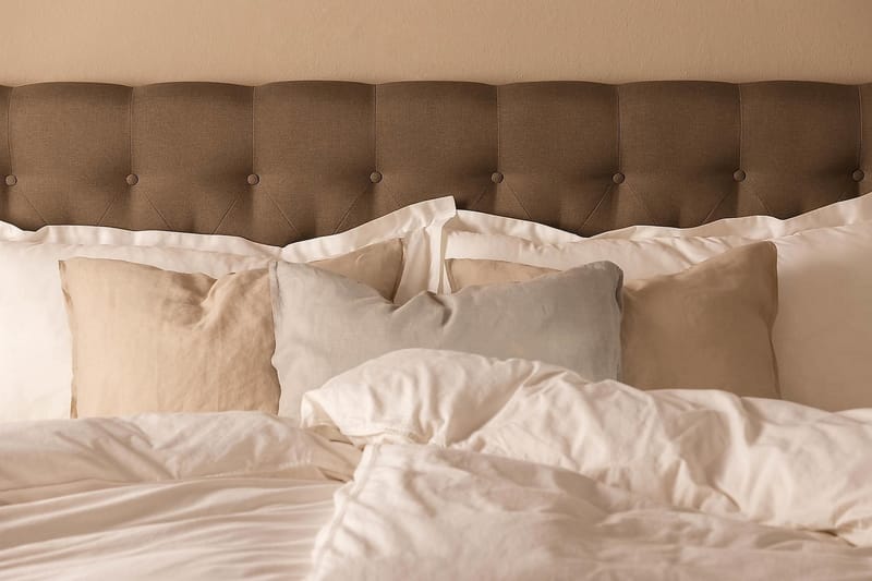 Scarlett Kontinentalseng 150x200 Skummadras - Brun - Møbler - Senge - Kontinentalsenge