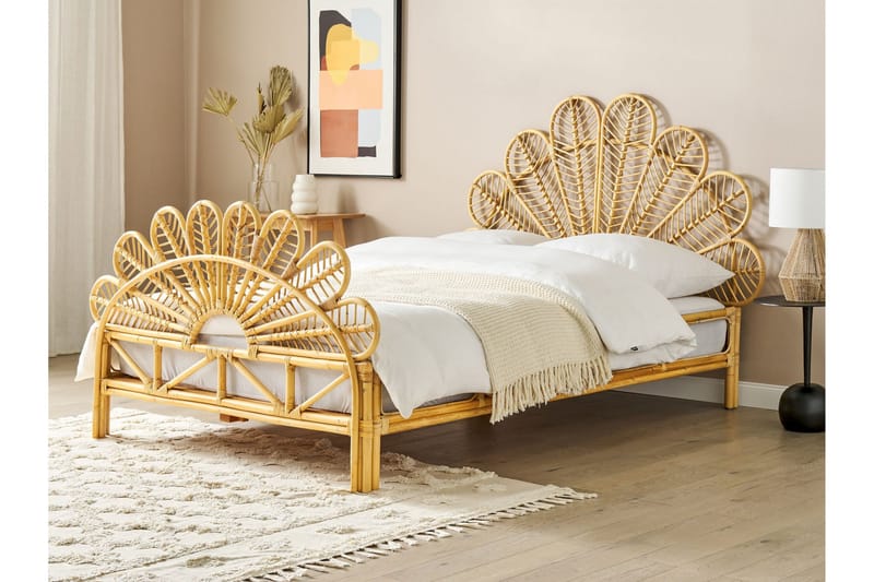 Lorentine Sengeramme 140x200 cm - Lyst træ - Møbler - Senge - Sengeramme & sengestel