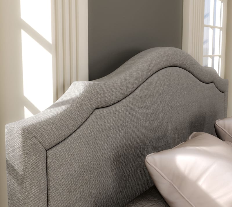 Nimora Dobbeltsengeramme 180x200 cm - Creme, eg, grå - Møbler - Senge - Sengeramme & sengestel