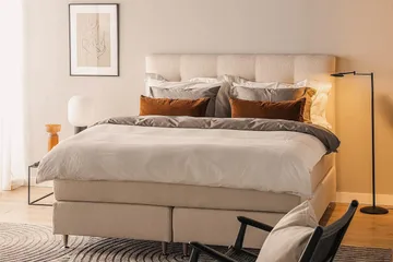 Oslo Lyx Komplet Sengepakke Boucle Knappegavl 160x200 cm - Beige - Møbler - Senge - Kontinentalsenge