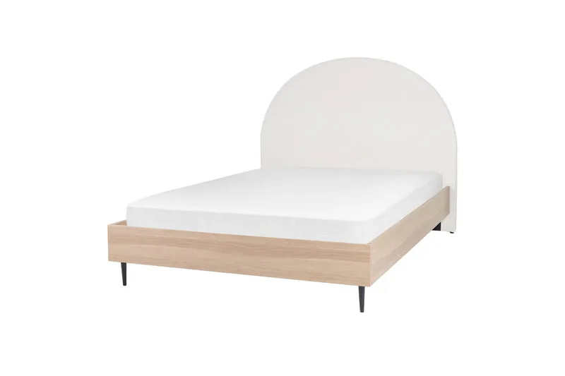 Seng med lamelramme Millay, Hvid, lyst træ, sort/Polyester, 140x200 cm