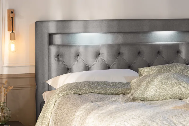 Alessia Komplet Sengesæt med Opbevaring LED-belysning 180x200 cm - Lysegrå - Møbler - Senge - Seng med opbevaring