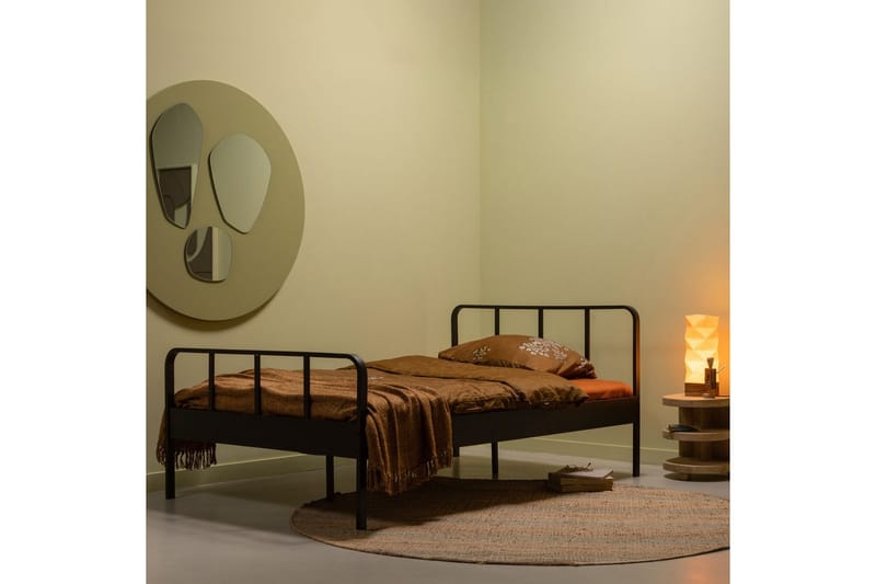 Seng Mees - 120x200 cm - Møbler - Senge - Sengeramme & sengestel