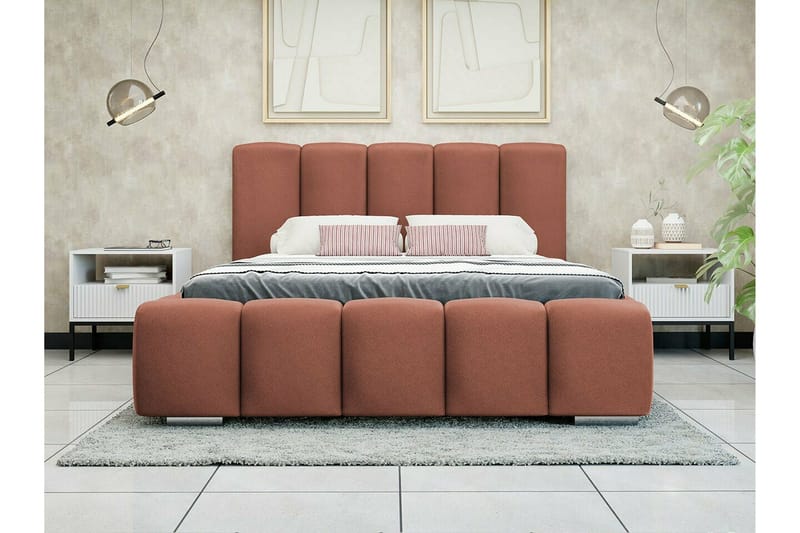 Cleaton Sengeramme 140x200 cm i Stof med Opbevaring og Sengegavl - Terrakotta - Møbler - Senge - Sengeramme & sengestel