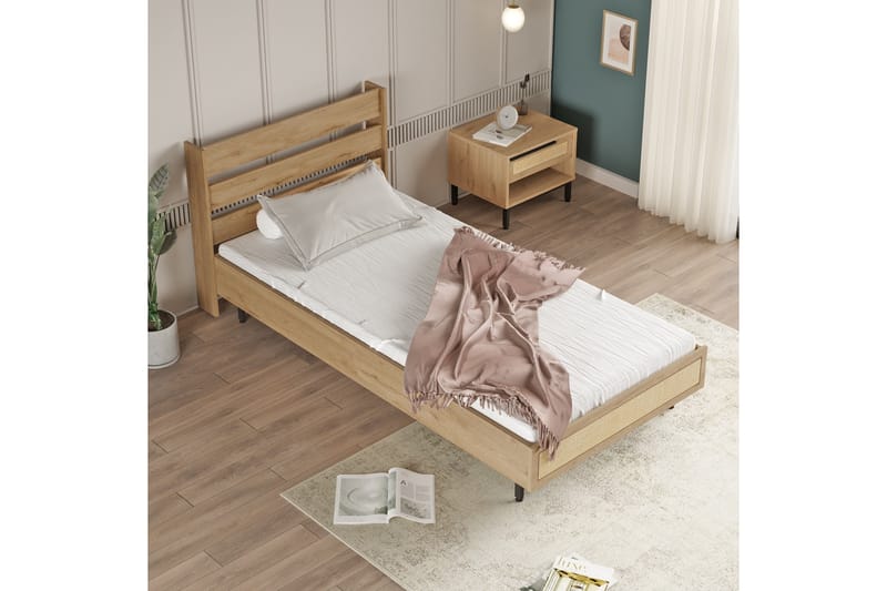 Liyakat Sengeramme 90x200 cm - Brun - Møbler - Senge - Sengeramme & sengestel