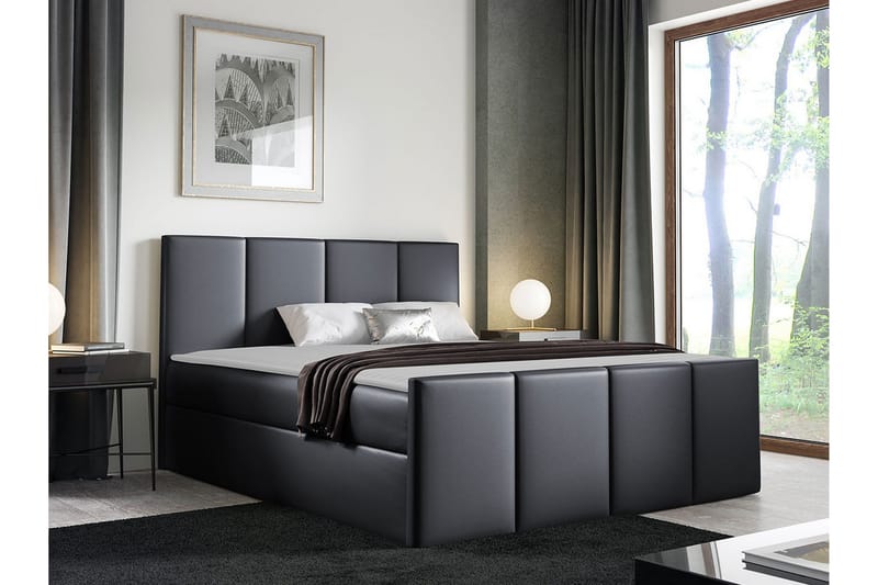 Ripon Sengeramme 140x200 cm i Kunstl æder med Fasthedsgrad Medium - Sort - Møbler - Senge - Sengeramme & sengestel