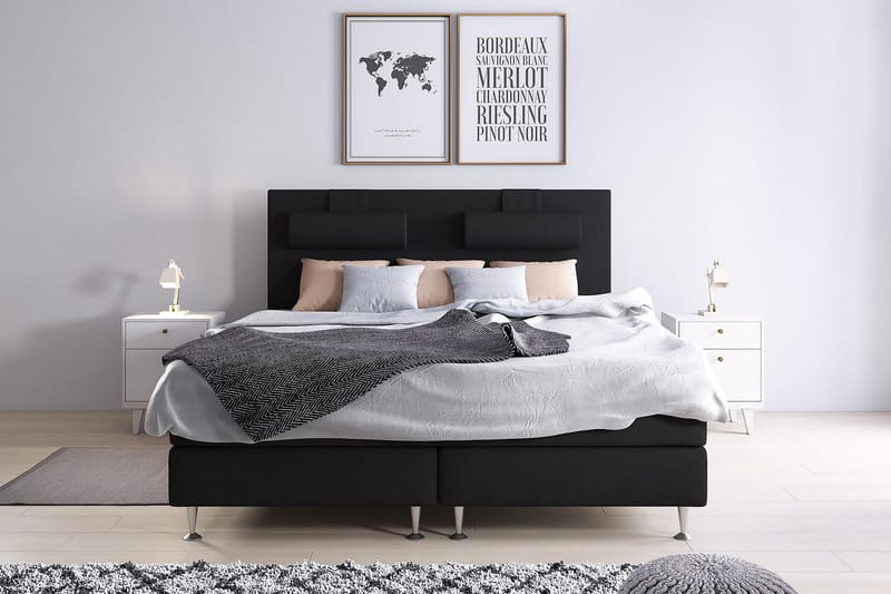 Meja Nakkepude Grand - Sort - Møbler - Senge - Sengetilbehør & sengegavl