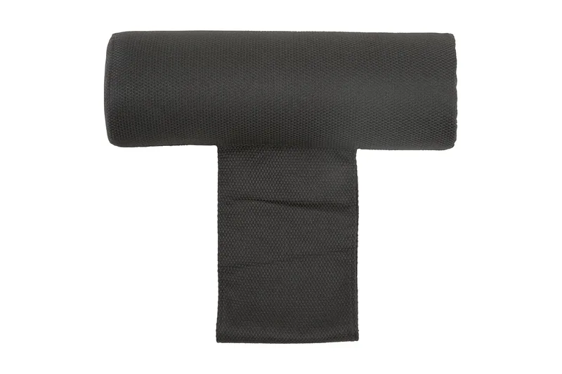 Nakkepude Queen, Sort