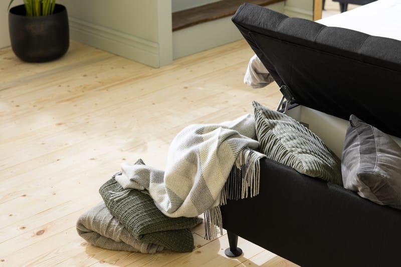 Ella Sengekiste 140 cm Dyb-syet - Sort - Møbler - Senge - Sengetilbehør & sengegavl - Opbevaring til senge