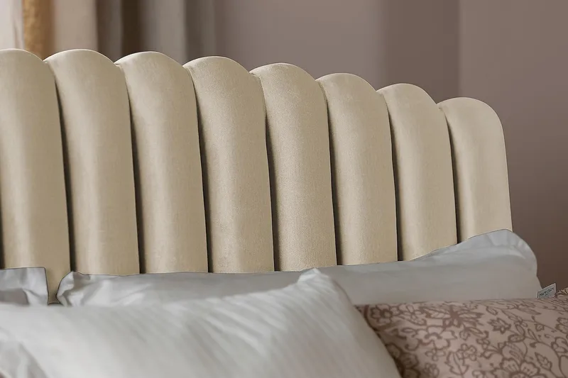 Davia Sengegavl Fløjl 140 cm - Beige/Velour - Møbler - Senge - Sengetilbehør & sengegavl - Sengegavle