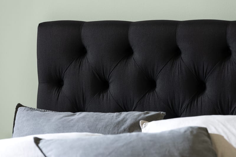 Ella Senghoved Hovedtæppe 120 cm - Sort - Møbler - Senge - Sengetilbehør & sengegavl - Sengegavle