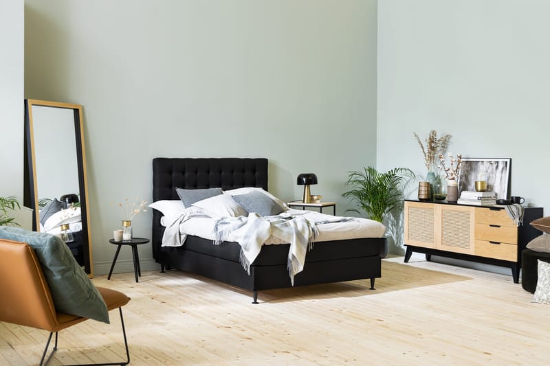 Ella Senghoved Ternet 140 cm - Sort - Møbler - Senge - Sengetilbehør & sengegavl - Sengegavle