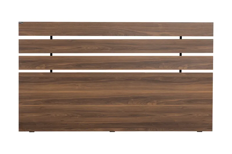 Feltseng hovedgavl, Valnød