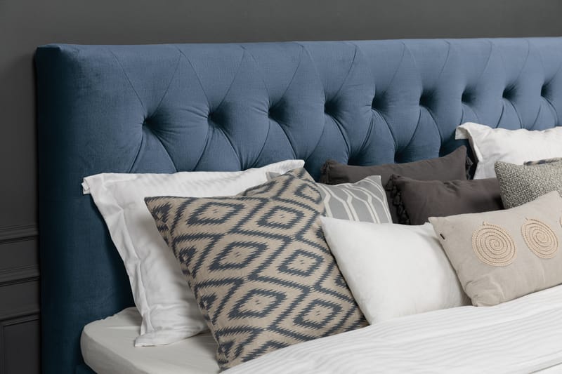 Royal Velvet sengegavl 210 cm velour - mørkeblå - Møbler - Senge - Sengetilbehør & sengegavl - Sengegavle