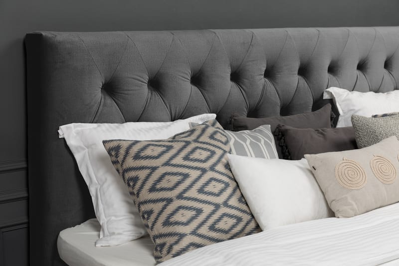 Royal Velvet sengegavl 210 cm velour - mørkegrå - Møbler - Senge - Sengetilbehør & sengegavl - Sengegavle