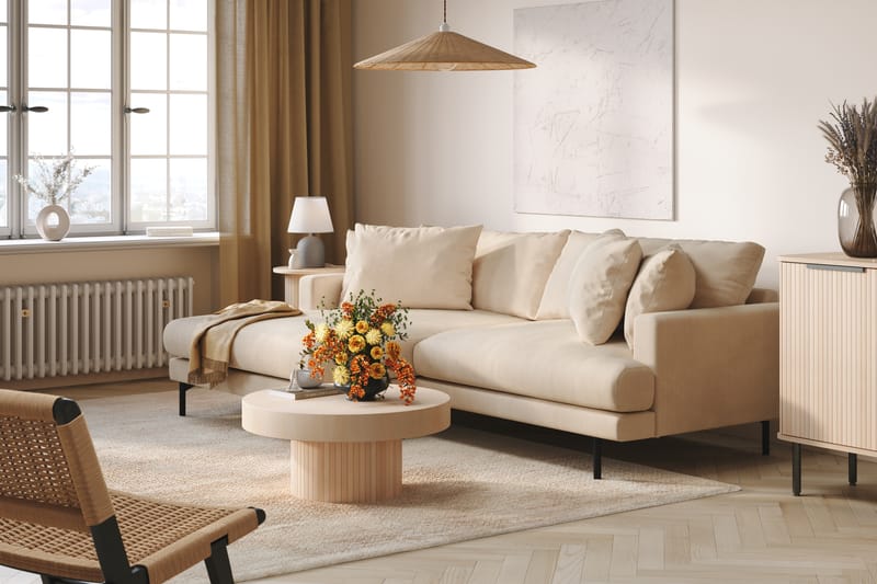 Menard 4-personers Venstrevendt L-formet Divansofa i Manchester - Beige - Møbler - Sofaer - Sofa med chaiselong