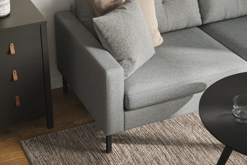 Frillestad 4-personers Højrevendt L-formet Chaiselongsofa i Stof - Grå - Møbler - Sofaer - Sofa med chaiselong