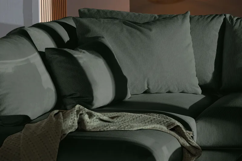 Menard 4-personers Venstrevendt Dyb L-formet Chaiselongsofa i Manchester - Grøn - Møbler - Sofaer - Sofa med chaiselong