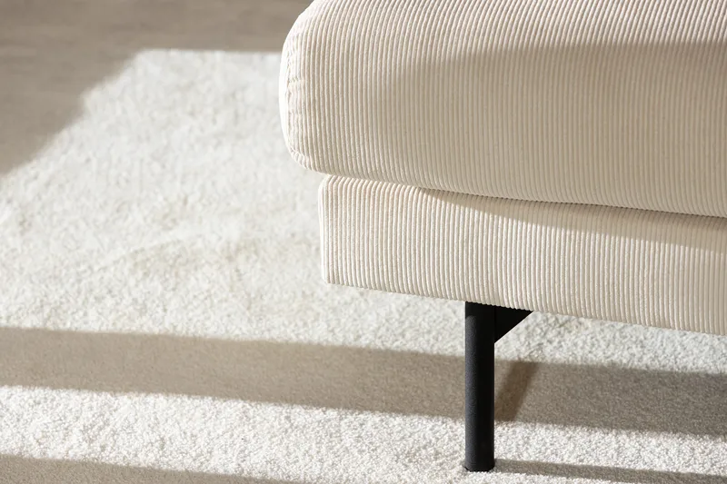 Menard 4-personers Højrevendt Dyb L-formet Chaiselongsofa i Manchester - Beige - Møbler - Sofaer - Sofa med chaiselong