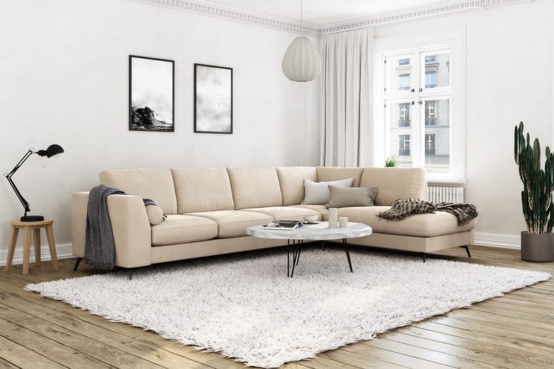 Ocean Lyx 4-personers Højrevendt L-formet Chaiselongsofa i Fløjl - Beige - Møbler - Sofaer - Sofa med chaiselong