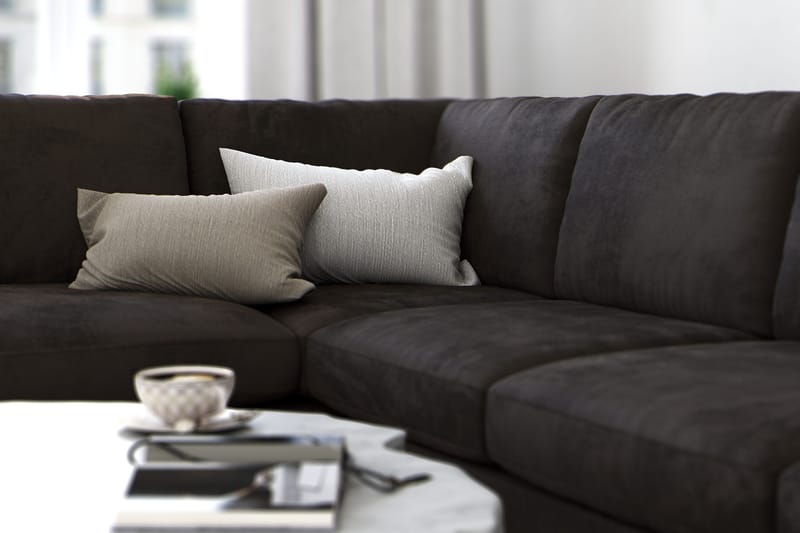 Ocean Lyx 4-personers Venstrevendt L-formet Chaiselongsofa i Fløjl - Mørkegrå - Møbler - Sofaer - Sofa med chaiselong - 4 personers sofa med chaiselong