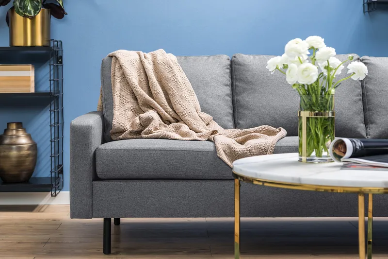 Peppe 4-personers Højrevendt L-formet Chaiselongsofa i Stof - Lysegrå - Møbler - Sofaer - Sofa med chaiselong