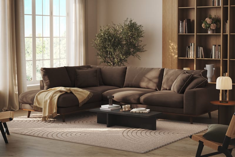 Copenhagen Premium 4-seters Venstrevendt L-formet Dyp Sjeselongsofa i Stoff - Brun - Møbler - Sofaer - Sofa med chaiselong