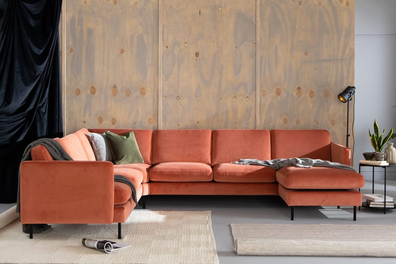 Theodin Hjørnesofa med Diva højre Velour - Møbler - Sofaer - Hjørnesofa - Hjørnesofa med chaiselong