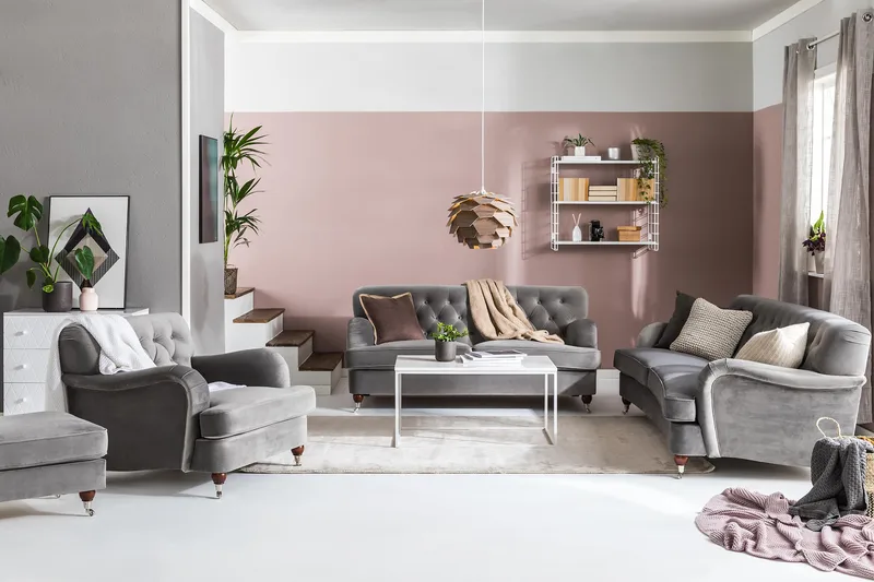 Howard Riviera 3-personers Svunget Fløjlssofa - Lysegrå - Møbler - Sofaer - Howard sofa