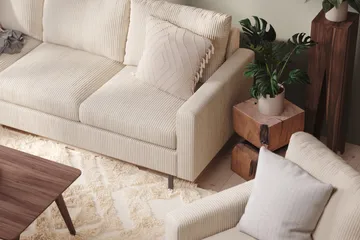Peppe 4-personers Venstrevendt L-formet Chaiselongsofa i Manchester - Beige - Møbler - Sofaer - Sofa med chaiselong - 4 personers sofa med chaiselong
