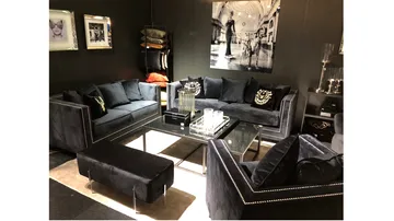 Sofa Henrika 2-personers Onyx Stof med 4 Puder - onyx sort - Møbler - Sofaer - 2 personers sofa