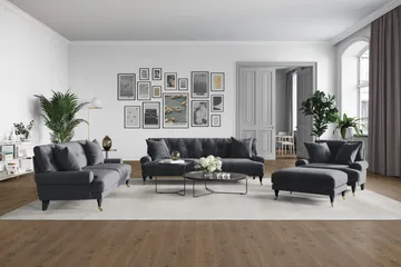 Andrew Sofagruppe 3-personers Sofa + Lænestol + Fodskammel i Fløjl - Mørkegrå - Møbler - Sofaer - Sofagrupper - Howard sofagruppe
