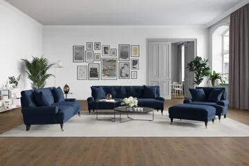 Andrew Sofagruppe 3-personers + 2-personers Sofa + Lænestol + Fodskammel i Fløjl - Blå - Møbler - Sofaer - Sofagrupper - Howard sofagruppe