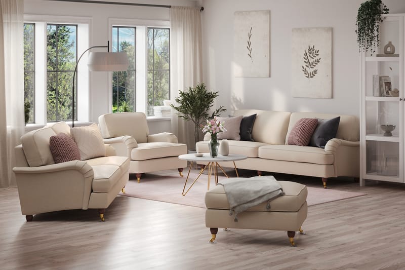 Howard Lyx Sofagruppe 3-personers + 2-personers Sofa + Lænestol + Fodskammel i Stof - Beige - Møbler - Sofaer - Sofagrupper - Howard sofagruppe
