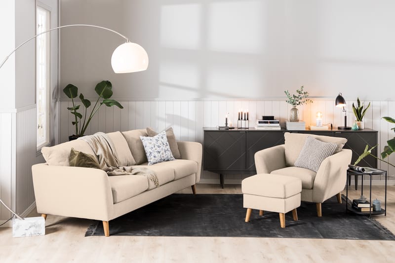 Trend Sofagruppe 3-personers + 2-personers Sofa + Lænestol + Fodskammel i Stof - Beige - Møbler - Sofaer - Sofagrupper - Howard sofagruppe