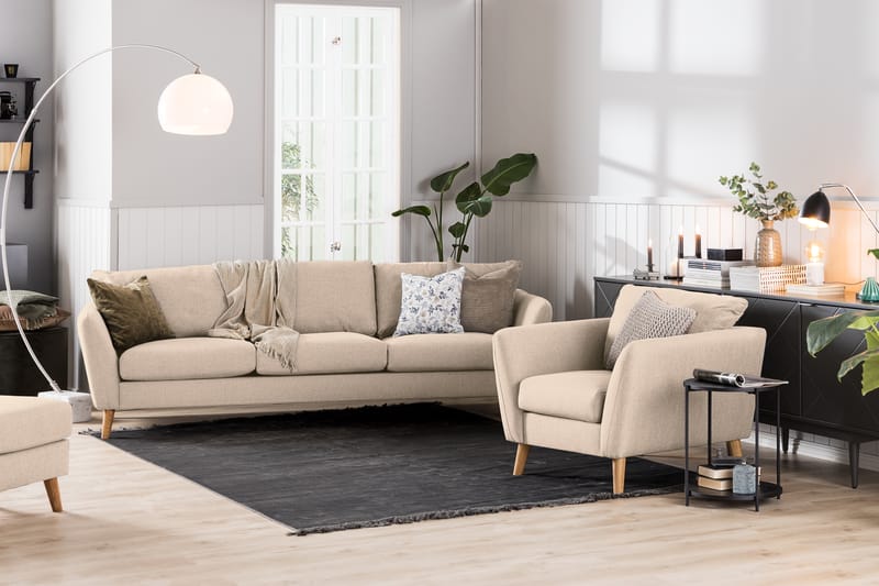 Trend Sofagruppe 3-personers + 2-personers Sofa + Lænestol + Fodskammel i Stof - Beige - Møbler - Sofaer - Sofagrupper - Howard sofagruppe