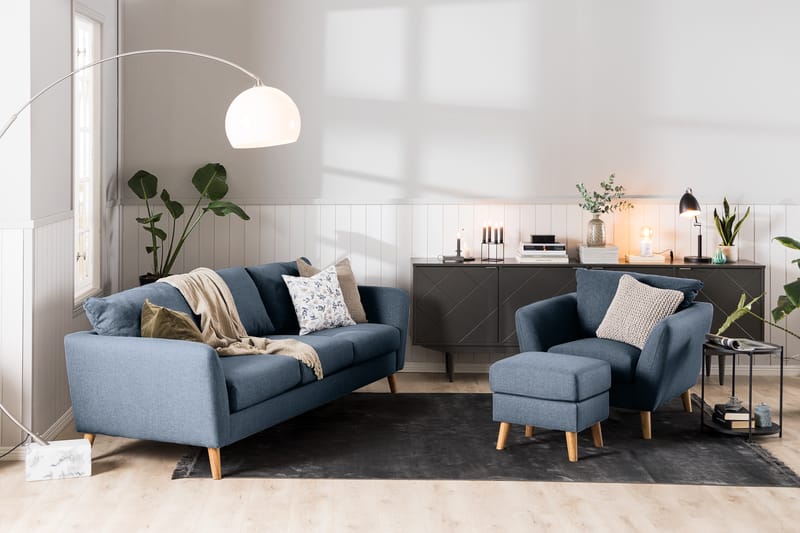 Trend Sofagruppe 3-personers + 2-personers Sofa + Lænestol + Fodskammel i Stof - Blå - Møbler - Sofaer - Sofagrupper - Howard sofagruppe
