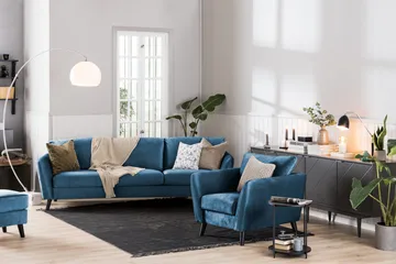 Trend Sofagruppe 3-personers + 2-personers Sofa + Lænestol + Fodskammel i Fløjl - Blå - Møbler - Sofaer - Sofagrupper