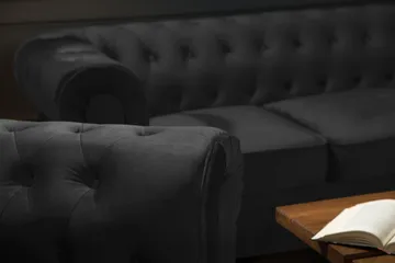 Chesterfield Lyx 3-sædet Fløjlssofa – Dyb sofa - Sort - Møbler - Sofaer - Velour sofaer