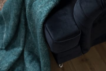 Howard-sofa uden divan og chaiselong Bloomington Howard Classic fløjlsofa 3,5-personers Vera 4, Blå velour - Møbler - Sofaer - 3 personers sofa