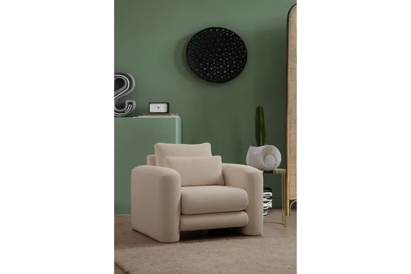 Makhan Lenestol, Lysebeige