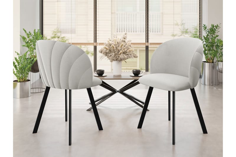 Akitomo Spisestuestol - Hvid - Møbler - Stole & lænestole - Spisebordsstole & køkkenstole