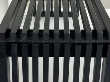 Belora Bænk 120 cm i massivt træ - Dyb sort - Møbler - Stole & lænestole - Bænke - Entrébænk