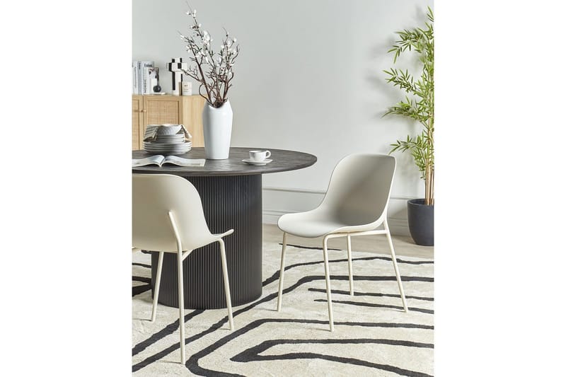Beloit Spisebordsstol i Plast med Metalben - Beige - Møbler - Stole & lænestole - Spisebordsstole & køkkenstole