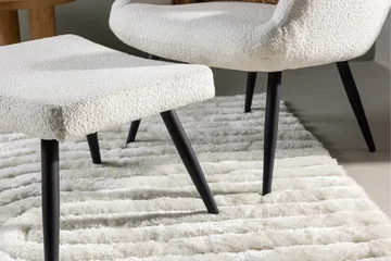 Como Lænestol i Bouclé med Metalben - Offwhite - Møbler - Stole & lænestole - Lænestole